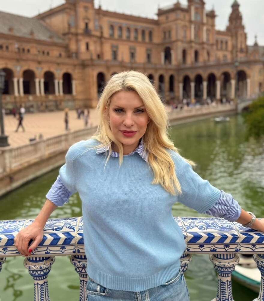 Ελένη Μενεγάκη: Οι νέες φωτογραφίες από το ταξίδι της στην Ισπανία με τον Μάκη Παντζόπουλο