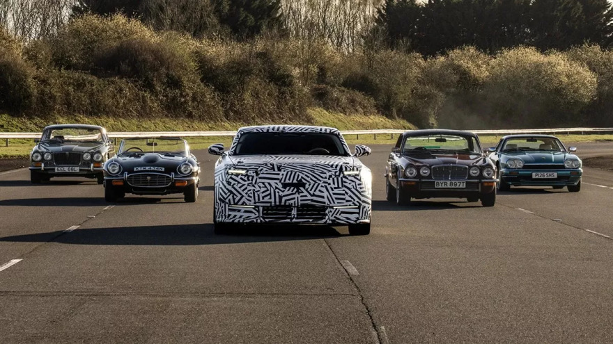 H ηλεκτρική Jaguar έχει ισχύ 1.000 ίππους και έως 700 χλμ. αυτονομία
