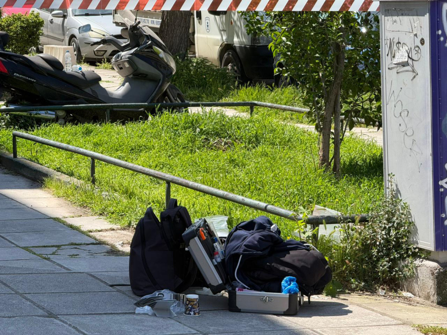 Πυροβολισμοί και μολότοφ σε αντιπροσωπεία αυτοκινήτων στη Θεσσαλονίκη