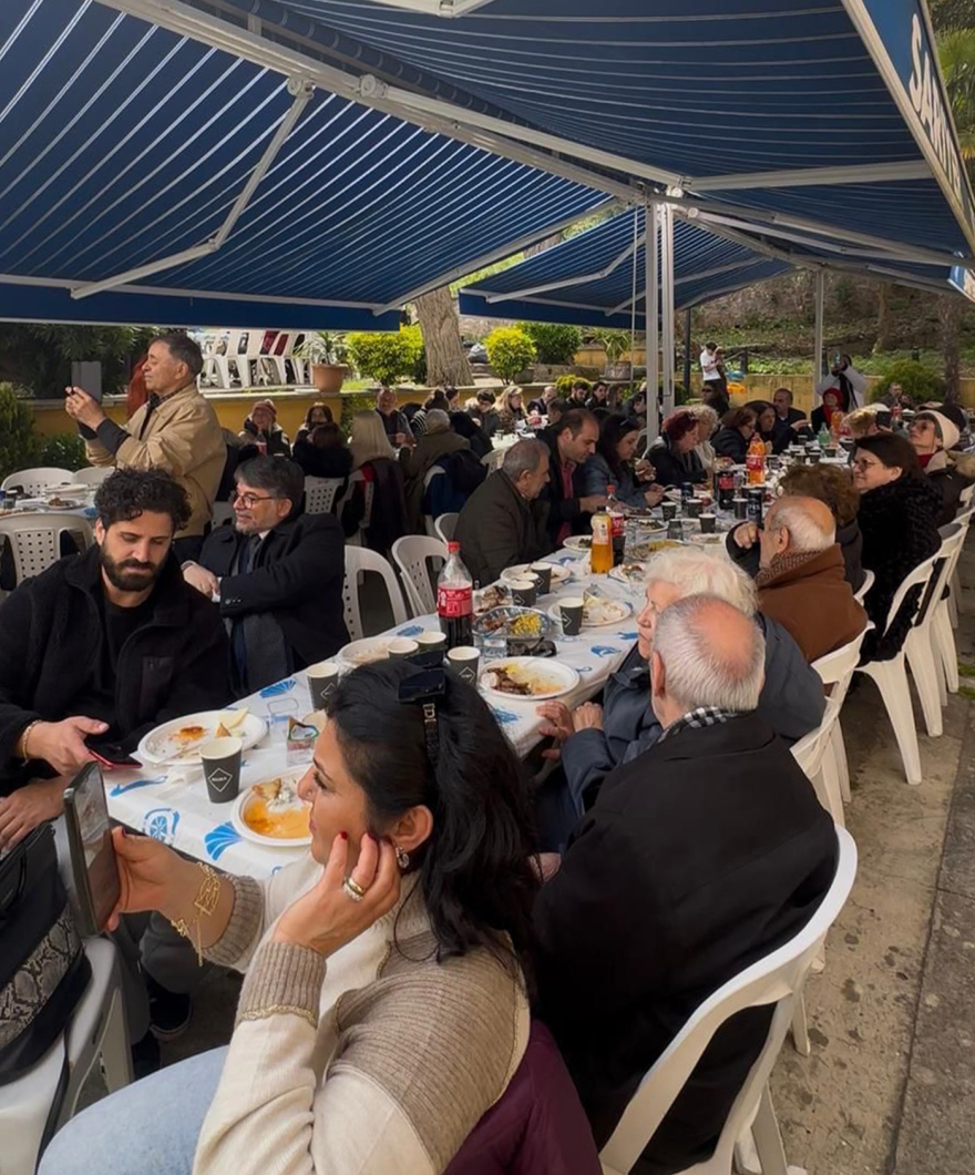 Πασχαλινή γιορτή στην καρδιά της Κωνταντινούπολης από την Ιερά Μητρόπολη Δέρκων
