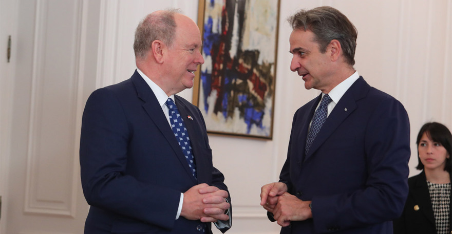 Στο Μαξίμου για συνάντηση με τον Μητσοτάκη ο πρίγκιπας Αλβέρτος του Μονακό