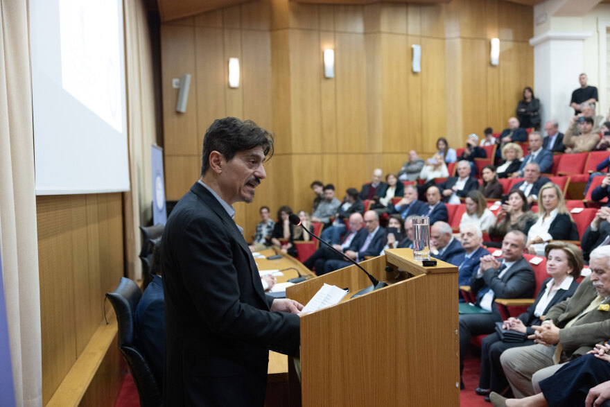 Ίδρυμα «Παύλος Γιαννακόπουλος»: Υποτροφίες σε φοιτητές του ΕΚΠΑ για ακόμη μία χρονιά 
