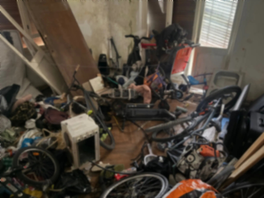 Αποθήκευαν και αποσυναρμολογούσαν κλεμμένα δίκυκλα σε διαμέρισμα στον Άγιο Παντελεήμονα
