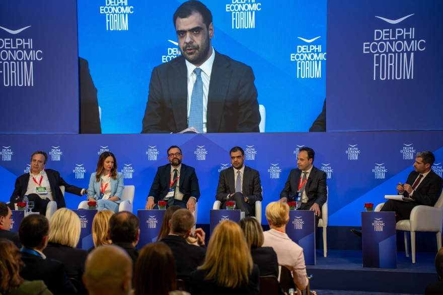 Μαρινάκης στο Φόρουμ των Δελφών: Η μάχη ενάντια στην παραπληροφόρηση είναι βαθύτατα κοινωνικό θέμα