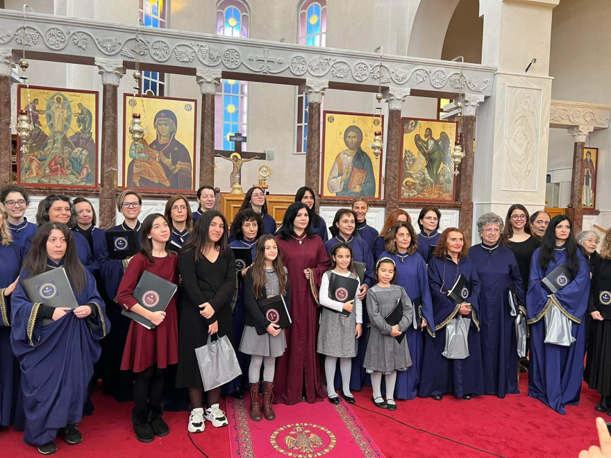 Μία γυναίκα στο ψαλτήρι: Η Νεκταρία Καραντζή σπάει τα στερεότυπα στην εκκλησία μέσα από τη διαδρομή της