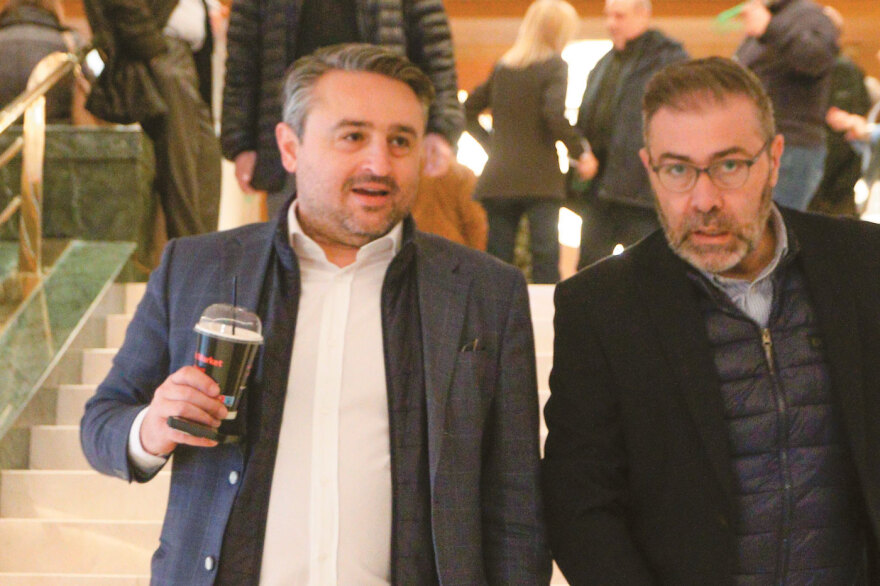 Αρχίζει το ματς στην Κεντροαριστερά, μέσα στον Μάιο τα κόμματα Τσίπρα και Καρυστιανού