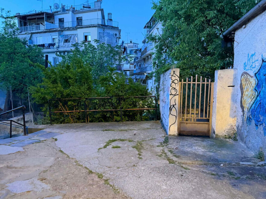 Θεσσαλονίκη: Η στιγμή που ακούγεται ο πυροβολισμός προς τον 28χρονο Τούρκο και σφαδάζει από τον πόνο, δείτε βίντεο