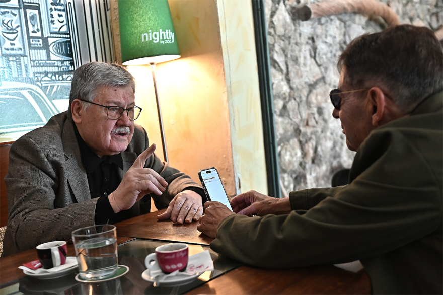 Ο Χρήστος Ζούπας στον Δανίκα: Οι ενέσεις για το αδυνάτισμα είναι θαυματουργές, αρκεί να μη διανέμονται στα... κομμωτήρια
