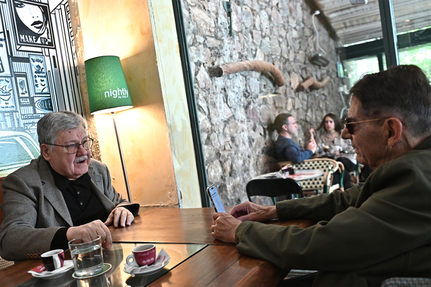 Ο Χρήστος Ζούπας στον Δανίκα: Οι ενέσεις για το αδυνάτισμα είναι θαυματουργές, αρκεί να μη διανέμονται στα... κομμωτήρια