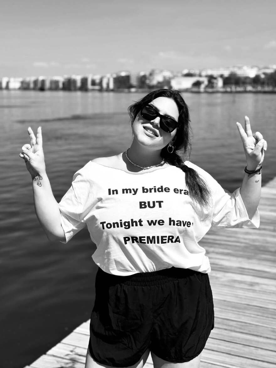 Η Δανάη Μπάρκα επιβεβαίωσε ότι παντρεύεται με τον σύντροφό της: Είναι επίσημο, έγραψε