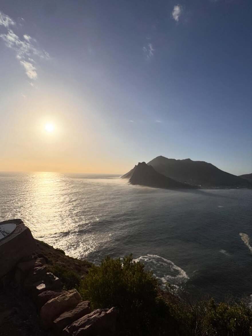 Η Μαριέττα Χρουσαλά πόζαρε με μαγιό στο Κέιπ Τάουν
