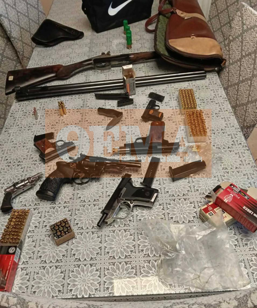 Δείτε βίντεο με την έφοδο του Ελληνικού FBI σε οικισμό Ρομά στο Μενίδι, βρήκαν ολόκληρο οπλοστάσιο