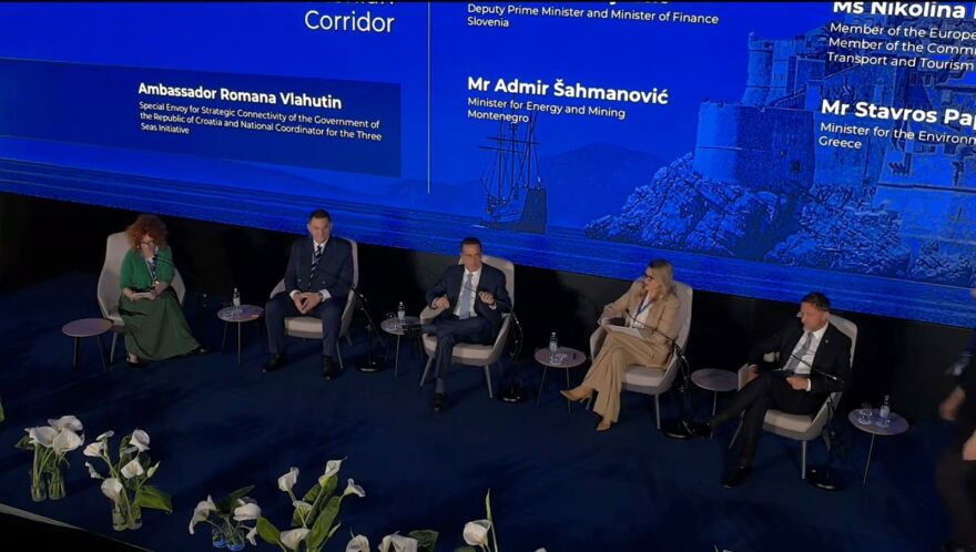 Παπασταύρου: Η Ελλάδα πρωταγωνιστεί στην ενεργειακή ασφάλεια της Νοτιοανατολικής Ευρώπης και των Δυτικών Βαλκανίων