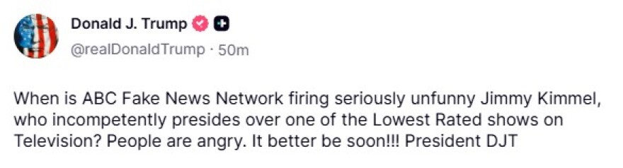 Επιμένει ο Τραμπ στην απόλυση Κίμελ: «Μία από τις εκπομπές με τη χαμηλότερη τηλεθέαση»