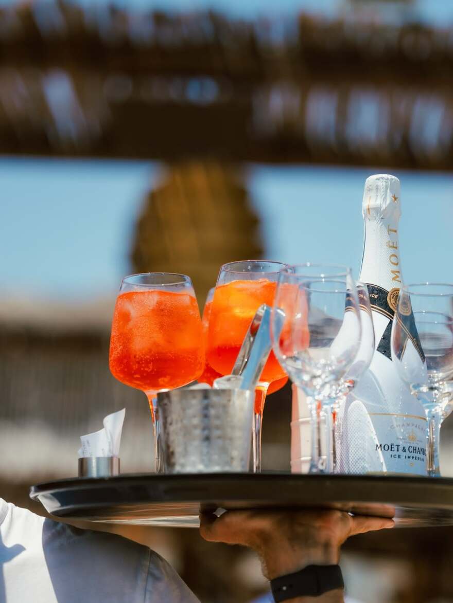 Principote: Το beach club της Μυκόνου που προτιμούν οι διεθνείς celebrities ετοιμάζεται να ανοίξει τις πόρτες του
