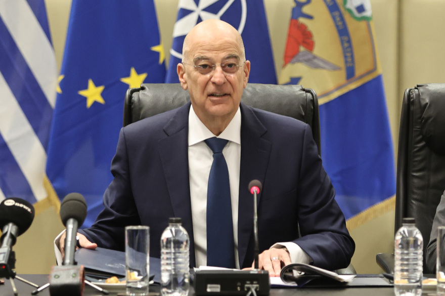 Συνάντηση Δένδια με τον Ευρωπαίο Επίτροπο για την άμυνα και το διάστημα, δείτε εικόνες