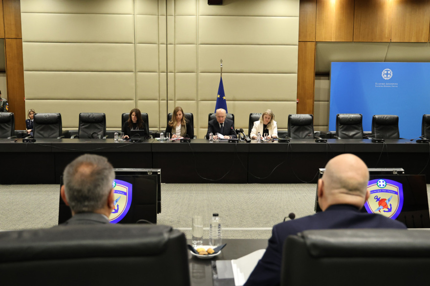 Συνάντηση Δένδια με τον Ευρωπαίο Επίτροπο για την άμυνα και το διάστημα, δείτε εικόνες