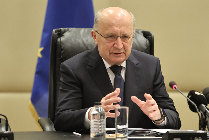 Συνάντηση Δένδια με τον Ευρωπαίο Επίτροπο για την άμυνα και το διάστημα, δείτε εικόνες