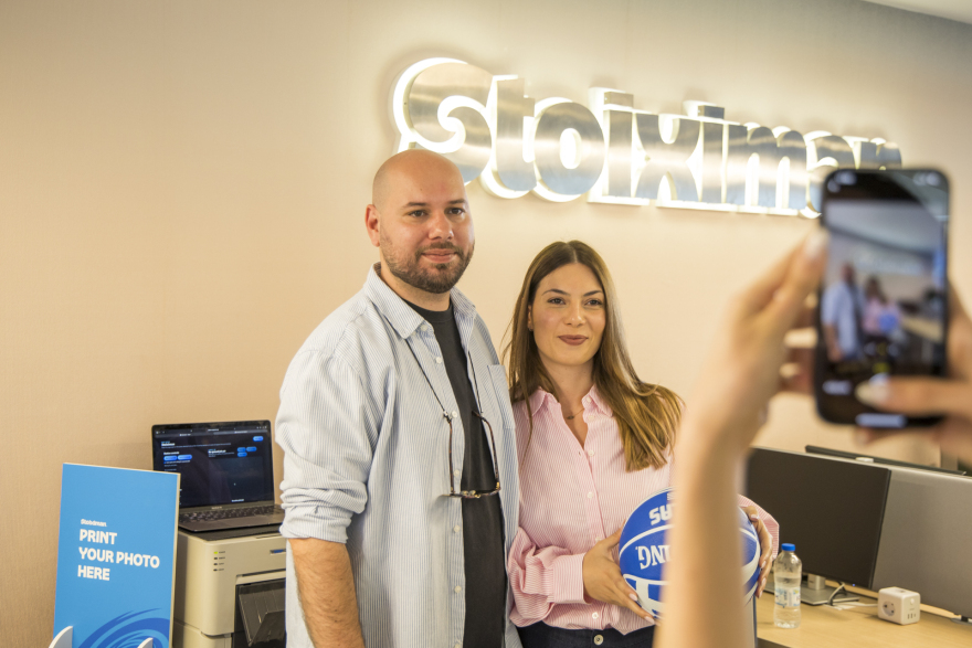 Η Stoiximan εγκαινιάζει τα νέα της γραφεία στη Θεσσαλονίκη με τον Γιάννη Αντετοκούνμπο
