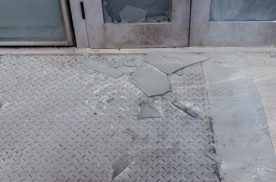 Εμπρηστική επίθεση σε παράρτημα του ΟΠΕΚΕΠΕ στην Ομόνοια
