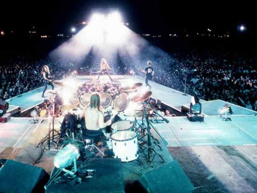 Metallica: Οι «αρχιερείς» του metal και οι «στάσεις» στην Ελλάδα, σήμερα η συναυλία στο ΟΑΚΑ