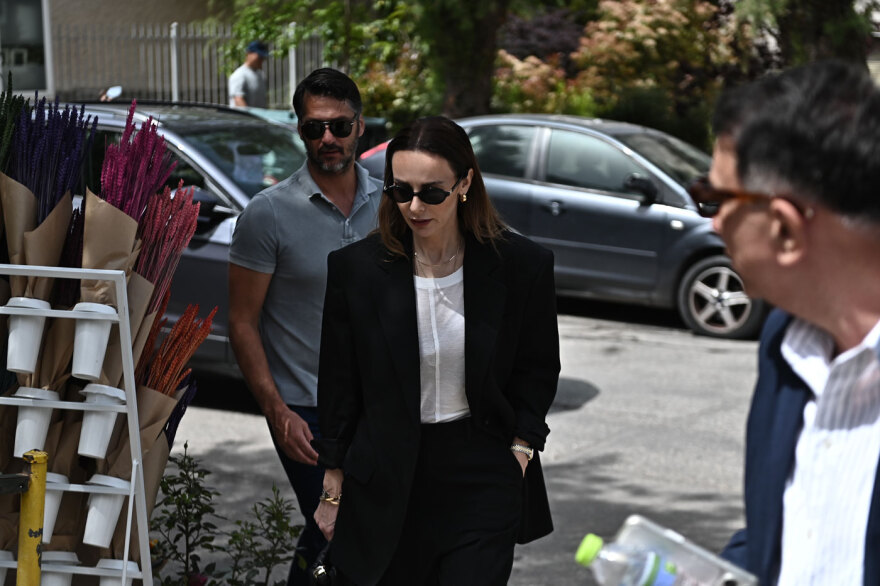 Σήμερα το 40ήμερο μνημόσυνο της Μαρινέλλας, είναι όλοι εκεί για να τιμήσουν την μεγάλη ερμηνεύτρια 
