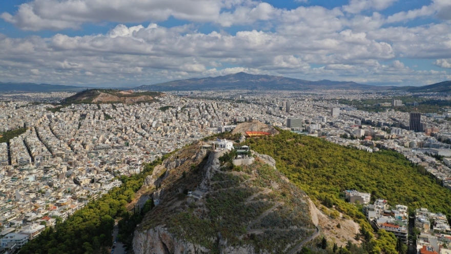 Σεισμικό «check up» στα κτίρια της Ελλάδας: Οι ευάλωτες περιοχές και οι γερασμένες κατασκευές, τι λέει καθηγητής του ΕΜΠ
