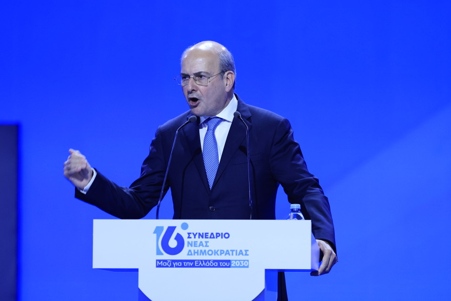 Το στίγμα των κορυφαίων της ΝΔ: Οι πλατφόρμες Πιερρακάκη και Δένδια, ο «διάλογος» Χατζηδάκη-Άδωνι και ο πυρσός Μαρινάκη