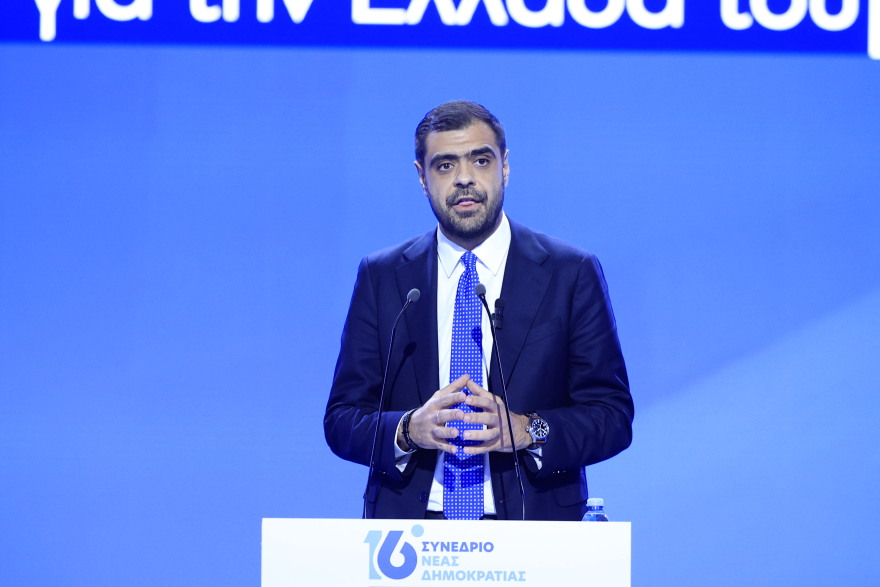 Το στίγμα των κορυφαίων της ΝΔ: Οι πλατφόρμες Πιερρακάκη και Δένδια, ο «διάλογος» Χατζηδάκη-Άδωνι και ο πυρσός Μαρινάκη