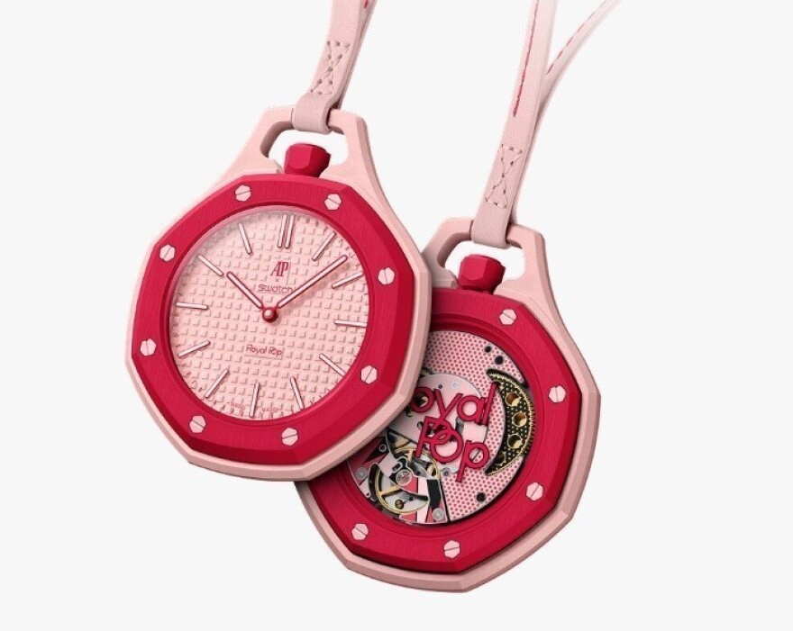 Χαμός και στο Μιλάνο για ένα ρολόι Royal Pop της Swatch και της Audemars Piguet, πιάστηκαν στα χέρια έξω από κατάστημα, δείτε βίντεο
