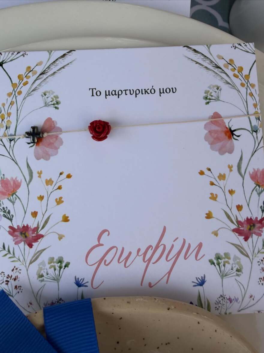 Η Παυλίνα Βουλγαράκη δημοσίευσε φωτογραφίες από τη βάφτιση της κόρης της στην Κρήτη
