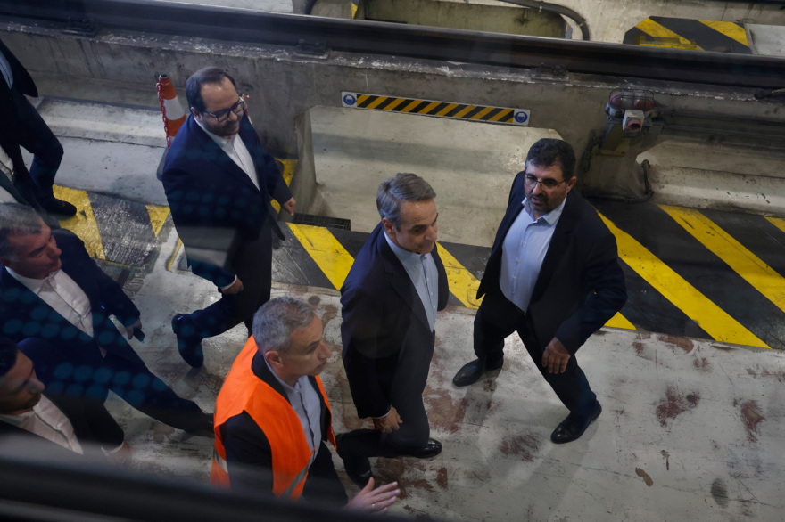 Μητσοτάκης: Αναβαθμίζουμε τις συγκοινωνίες με νέους συρμούς, νέα λεωφορεία και νέες προσλήψεις προσωπικού