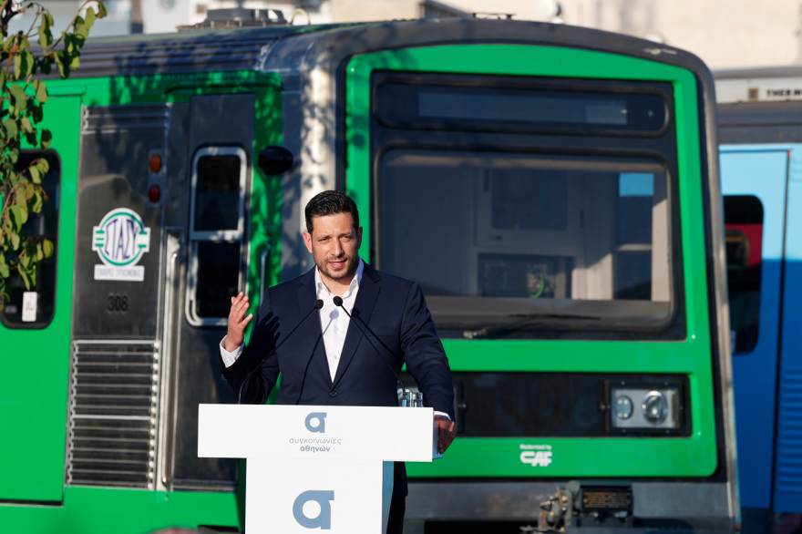 Μητσοτάκης: Αναβαθμίζουμε τις συγκοινωνίες με νέους συρμούς, νέα λεωφορεία και νέες προσλήψεις προσωπικού