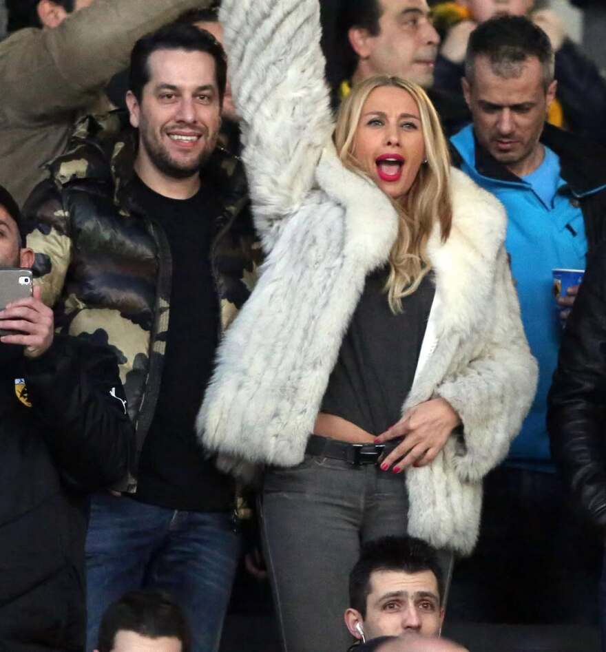 Το συγκινητικό αντίο του Σιανίδη στη Γωγώ Μαστροκώστα: Ήσουν μαχήτρια, πού πας και μ’ αφήνεις μόνο μου; 26 χρόνια ήμασταν πάντα μαζί