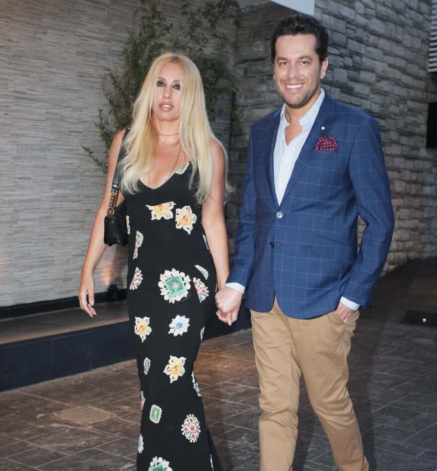Το συγκινητικό αντίο του Σιανίδη στη Γωγώ Μαστροκώστα: Ήσουν μαχήτρια, πού πας και μ’ αφήνεις μόνο μου; 26 χρόνια ήμασταν πάντα μαζί