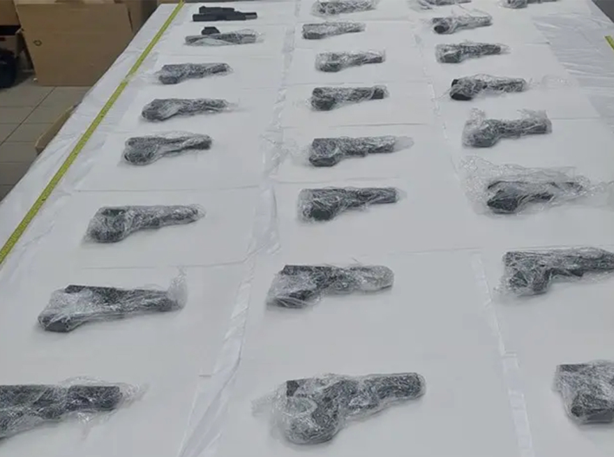Κύκλωμα στη Θράκη διακινούσε όπλα στην τουρκική μαφία, δύο συλλήψεις, κατασχέθηκαν 25 «ghost guns»