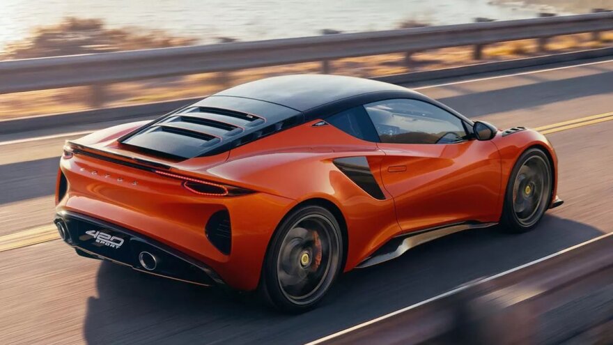 260527114351_2-lotus-emira-420-sport-grhgorotero-tetrakylindro-paragwghs-2704mk