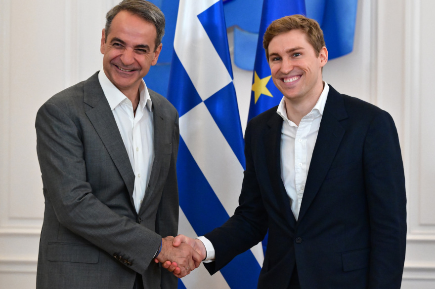 Μνημόνιο συνεργασίας της κυβέρνησης με την ElevenLabs: Πώς θα αξιοποιηθούν για τουρισμό, gov.gr και την ελληνική γλώσσα οι τεχνολογίες που έχει αναπτύξει