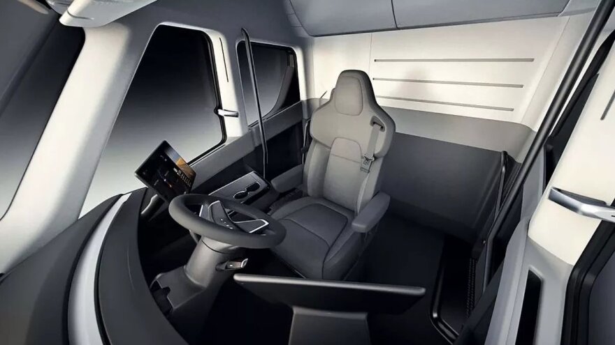 Τα επίσημα τεχνικά χαρακτηριστικά του Tesla Semi