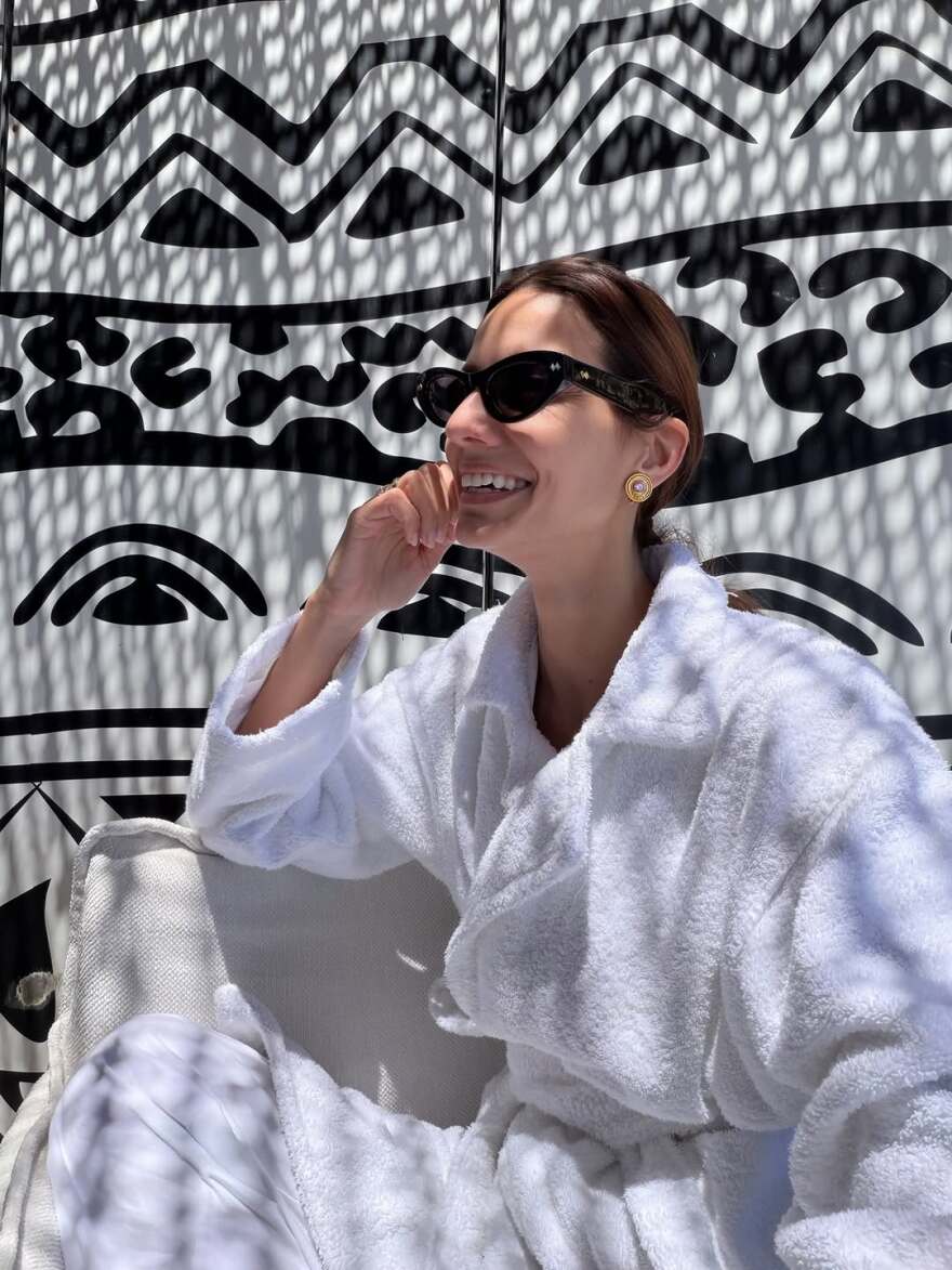 Οι πόζες της Ηλιάνας Παπαγεωργίου με μπικίνι στη Μύκονο, δείτε φωτογραφίες
