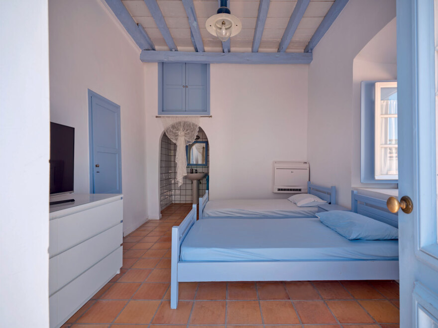 Magenta House: Ένα από τα ωραιότερα καπετανόσπιτα των Σπετσών μάς ανοίγει τις πόρτες του