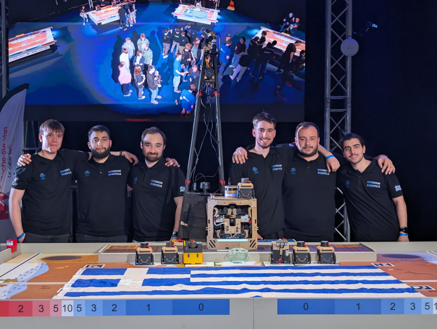 Χρυσό μετάλλιο για τη Hyperion Robotics στον διεθνή τελικό του Eurobot 2026 στη Γαλλία