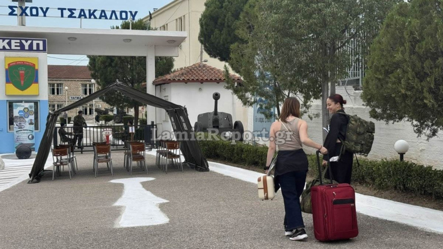 Ιστορική μέρα για τις γυναίκες στις Ένοπλες Δυνάμεις: Για πρώτη φορά μπαίνουν ως εθελόντριες στον Στρατό 