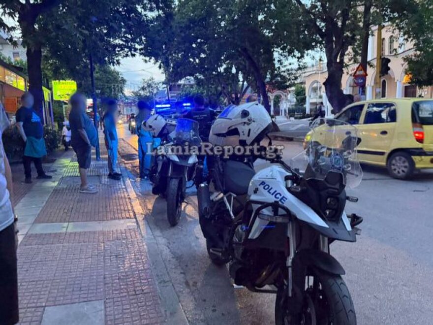 Στα επείγοντα μοτοσικλετιστής μετά από σύγκρουση με αγροτικό στη Λαμία