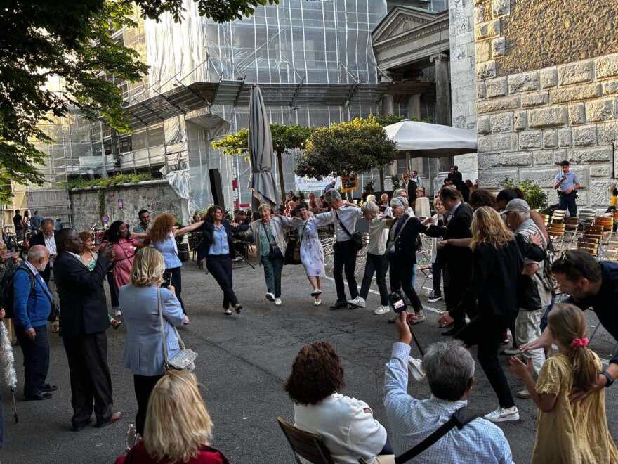 Η Ελληνίδα Χριστίνα Κίτσος ανέλαβε δήμαρχος της Γενεύης