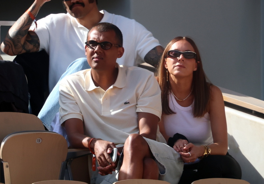 Παρέλαση αστέρων στον τελικό του Roland Garros: Από τον Ράμι Μάλεκ στον Λένι Κράβιτζ και την Αντέλ Εξαρχόπουλος, δείτε βίντεο και φωτογραφίες 