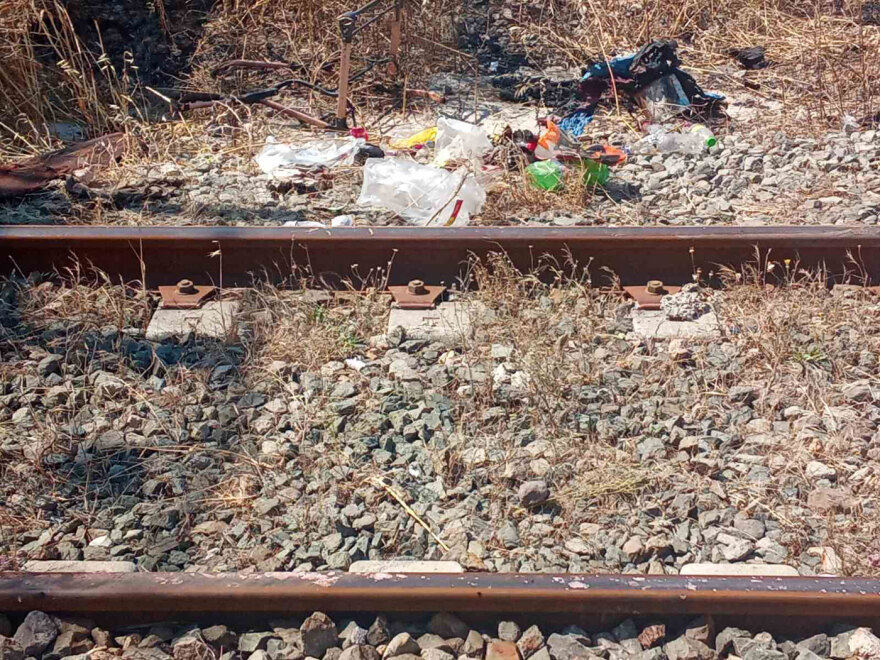 Μετά από τις ακτές και τους αρχαιολογικούς χώρους, τώρα το Ίδρυμα Αθ. Κ. Λασκαρίδης καθαρίζει και τις σιδηροδρομικές γραμμές
