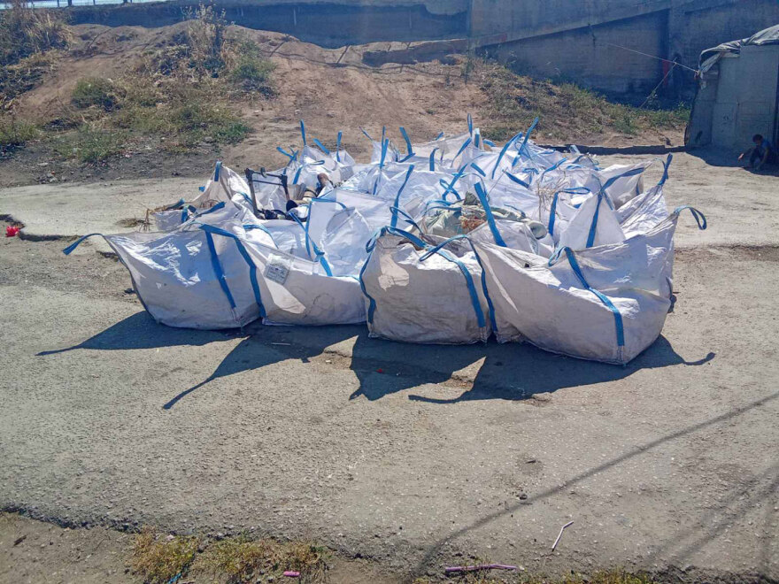 Μετά από τις ακτές και τους αρχαιολογικούς χώρους, τώρα το Ίδρυμα Αθ. Κ. Λασκαρίδης καθαρίζει και τις σιδηροδρομικές γραμμές
