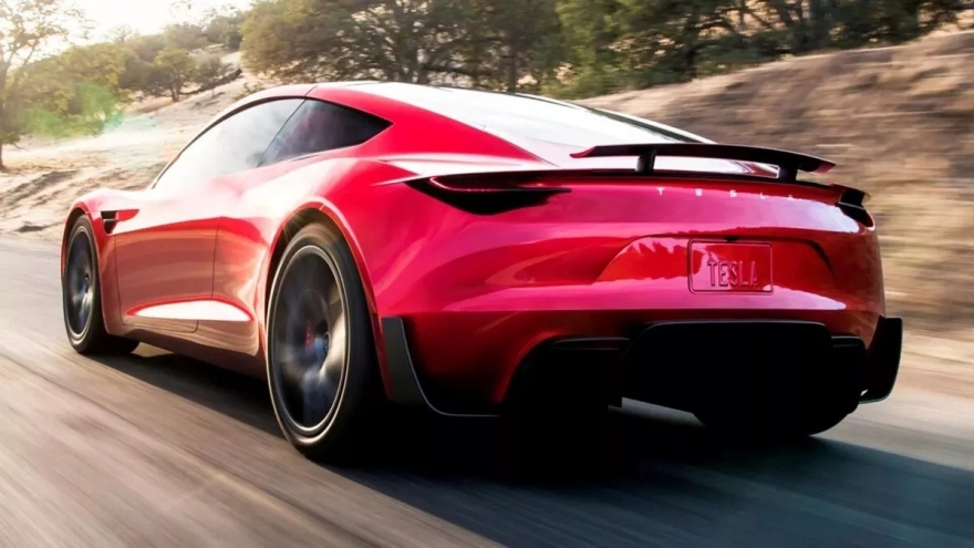 Νέα αναβολή για το Tesla Roadster 