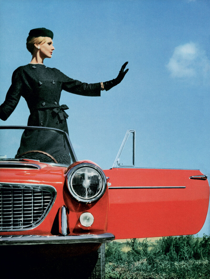 Helmut Newton: Τα αυτοκίνητα ως μοντέλα 